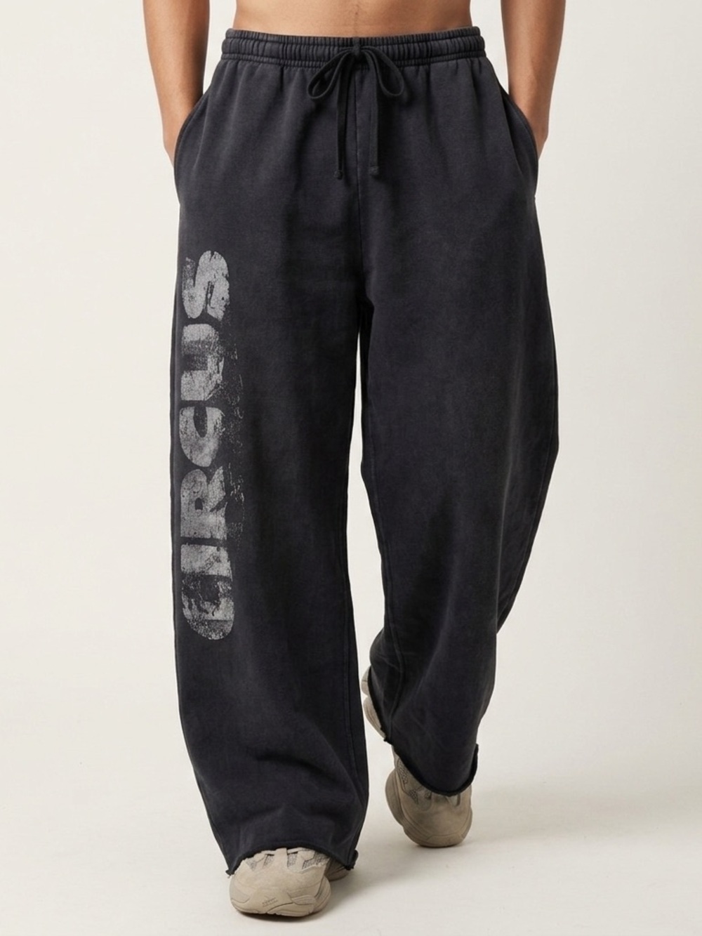 Travis Scott Utopia Tour Circus Maximus Unisex Gray Sweatpants *MISPRINT* 2XL